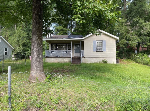 237 3rd Avenue NW, Fayette, AL 35555