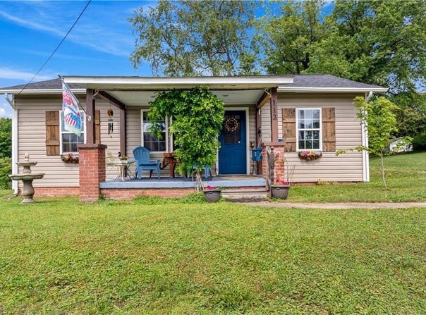 112 Hillcrest Street, Jonesville, NC 28642