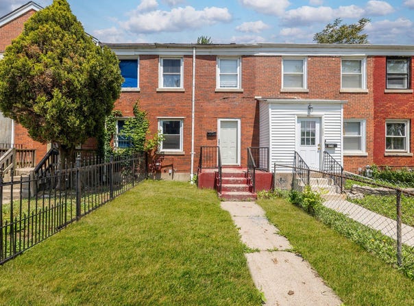 652 E 105th Place, Chicago, IL 60628