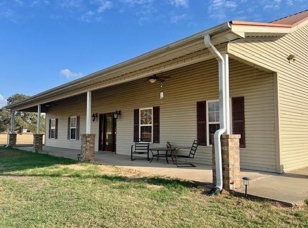1646 Fm-906 W, Powderly, TX 75473