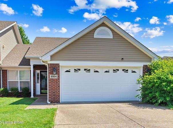 8904 Stony Falls Way, Louisville, KY 40299