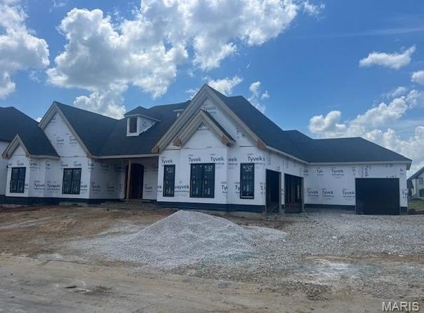 724 Silver Buck Lane, Chesterfield, MO 63005