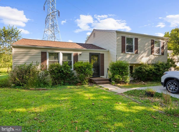 6589 ROBIN SONG, COLUMBIA, MD 21045