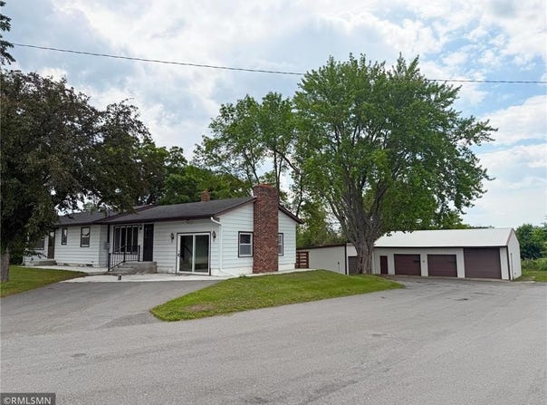 3633 County Road 115, Saint Augusta, MN 56301