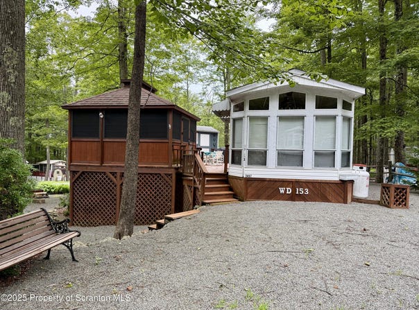 153 Birch Terrace, Covington Twp, PA 18424