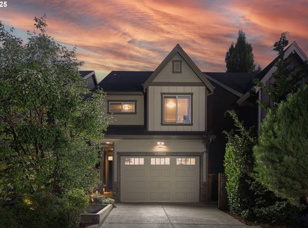 8826 SW SPRUCE ST, Portland, OR 97223