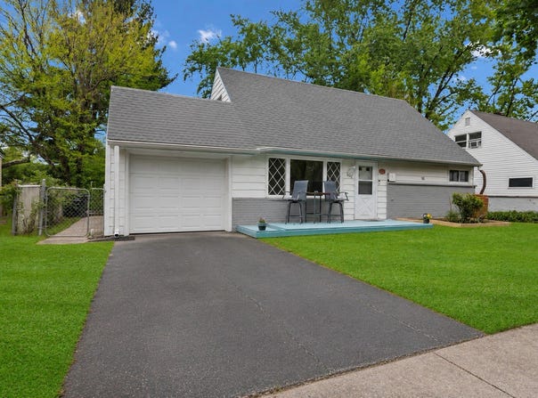 406 Winnebago Street, Park Forest, IL 60466