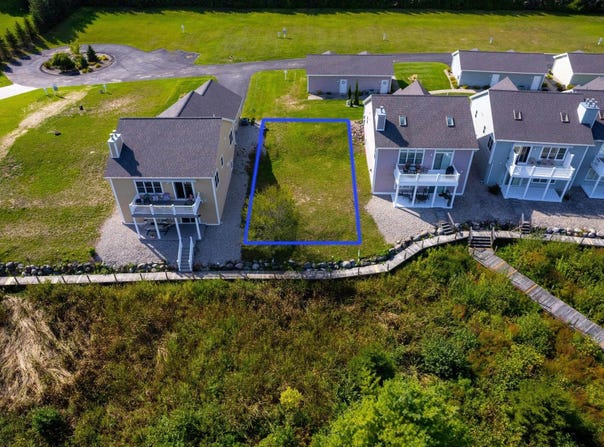 2810 W Shore Drive, Central Lake, MI 49622