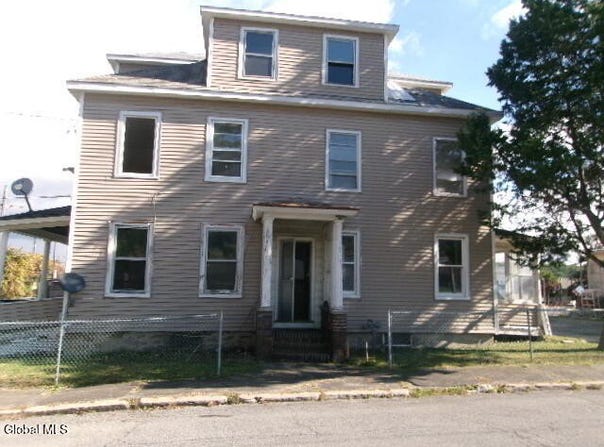 5 Erie, Amsterdam, NY 12010