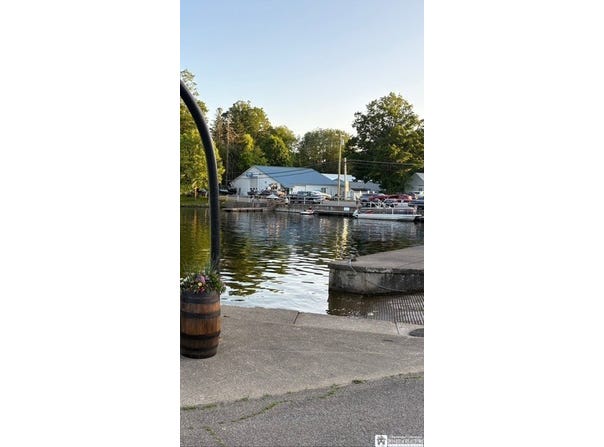 2745 Shadyside Road, Mina, NY 14736