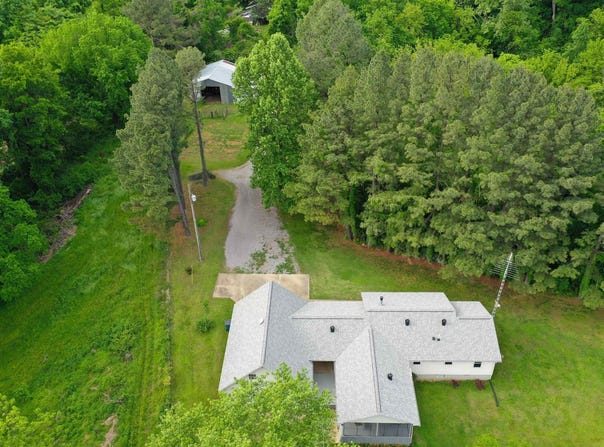 4815 Webb Store, Hornbeak, TN 38232
