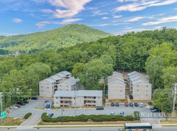 229 E King Street, Boone, NC 28607