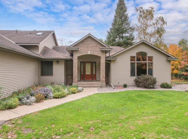 8795 Lakewood Shore Road NW, Rice, MN 56367