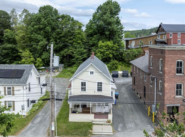 7-9 Elm Street, Waterbury, VT 05676