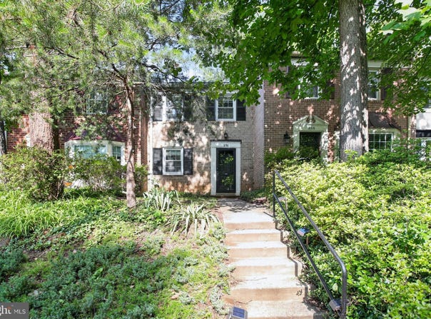 856 AZALEA Drive, ROCKVILLE, MD 20850