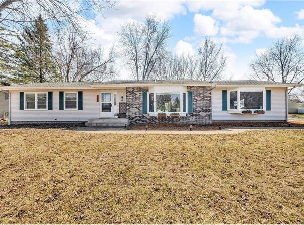 502 Seminole Avenue, Osceola, WI 54020