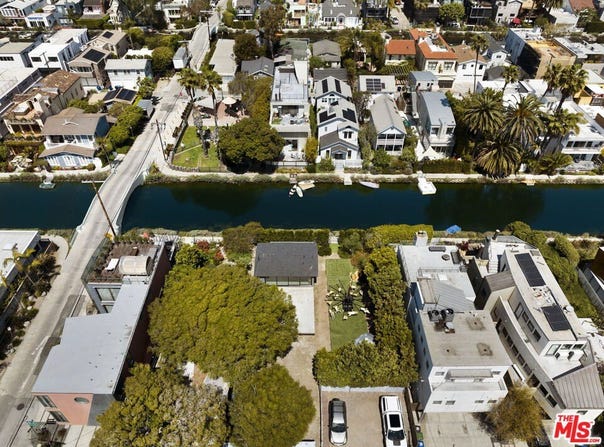 404 Linnie Canal, Venice, CA 90291
