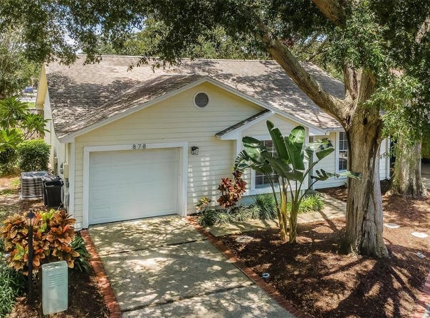 878 FRANKLIN CIR, PALM HARBOR, FL 34683