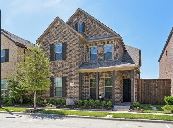 2213 8th Avenue, Flower Mound, TX 75028