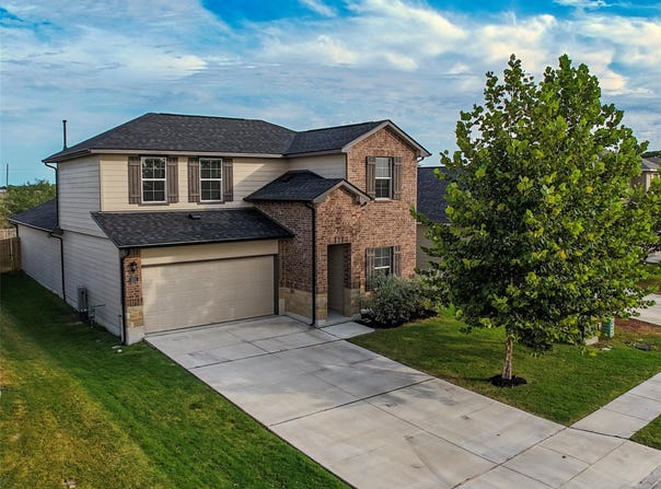 1021 Adler WAY, San Marcos, TX 78666