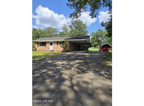 235 Willis Street, Saltillo, TN 38370