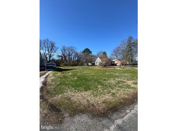 1614 LYNCH ROAD, DUNDALK, MD 21222