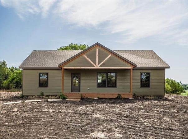 3559 Delaware Road, Pomona, KS 66076