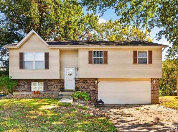 1264 Ridgewood Court, Collinsville, IL 62234