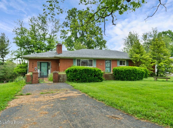 311 Dawkins Rd, La Grange, KY 40031