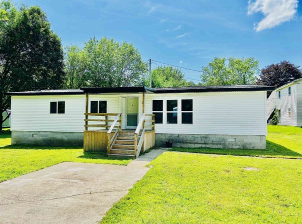14 Meadowlark Lane, North Manchester, IN 46962