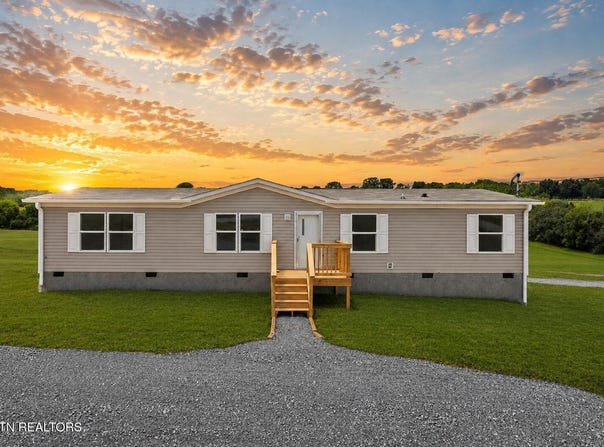 277 Thompson Rd, Madisonville, TN 37354