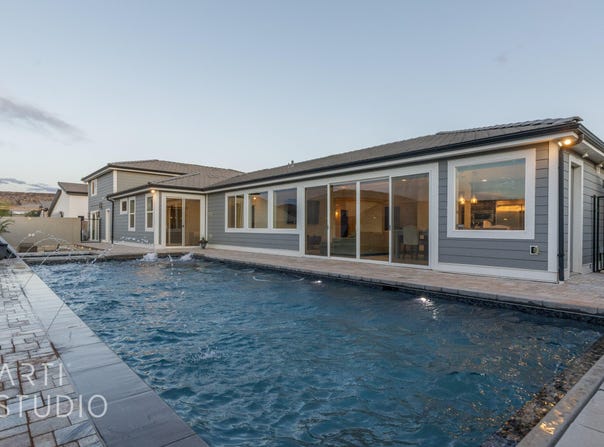 3658 W 2510 S, Hurricane, UT 84737