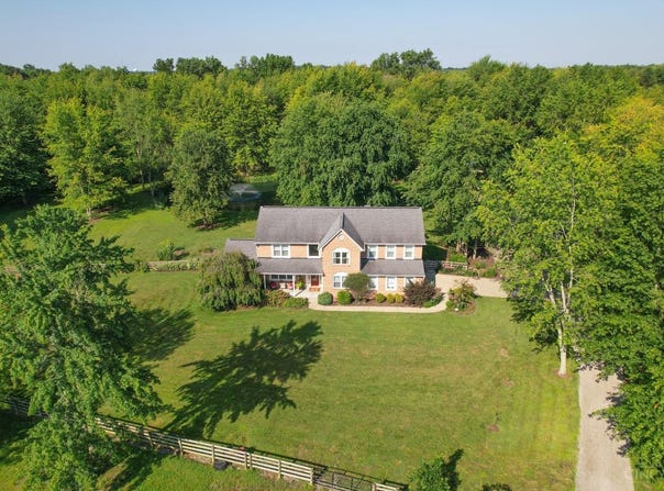 6911 Cozaddale Road, Goshen, OH 45122