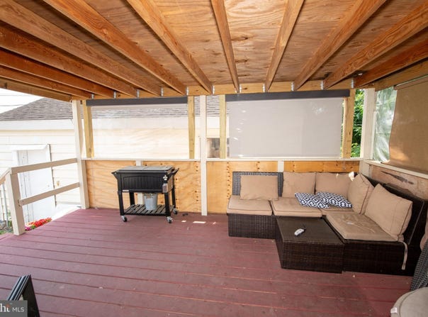804 WINDER DRIVE, BRISTOL, PA 19007