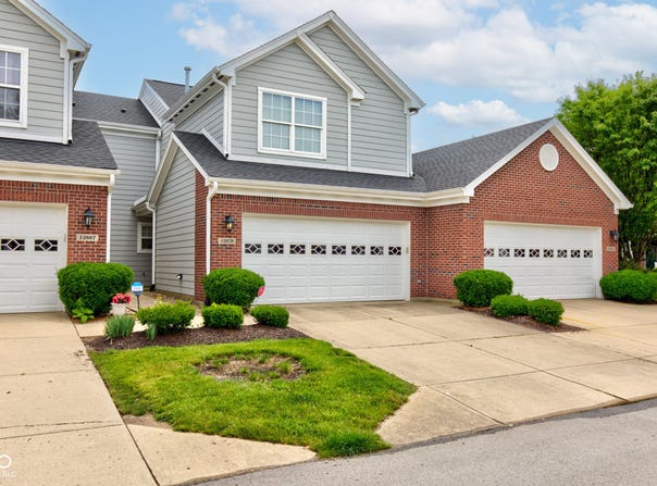 13879 Meadow Grass Way, Fishers, IN 46038