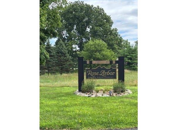 5476 Sundowner Lane, Kalamazoo, MI 49009