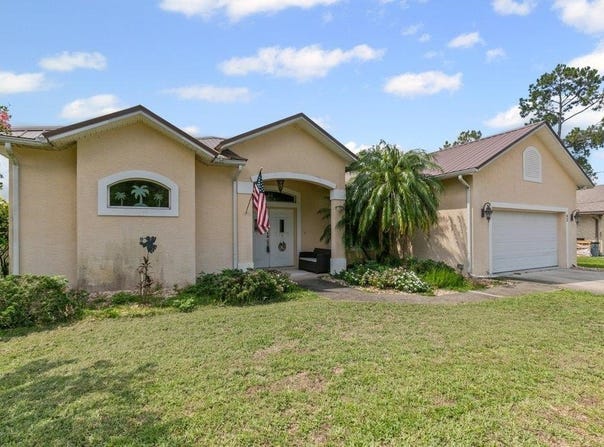 42 Wentworth Lane, Palm Coast, FL 32164