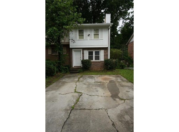 936 GLYNN OAKS Drive, Clarkston, GA 30021
