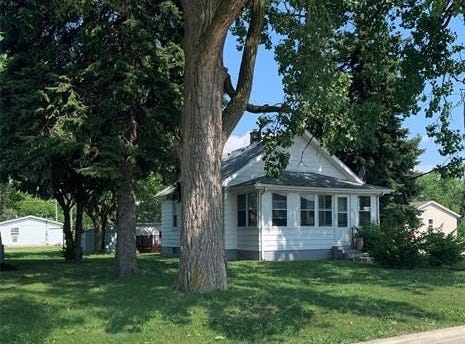 737 Detroit Avenue, Monroe, MI 48162