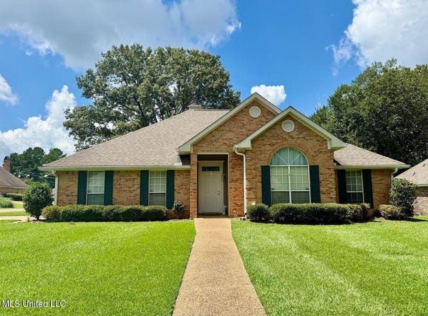 829 Windward Drive, Richland, MS 39218