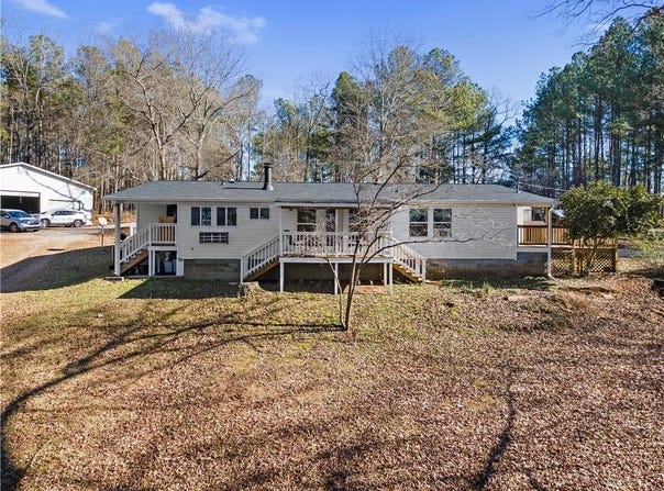4941 Helton Road, Winston, GA 30187