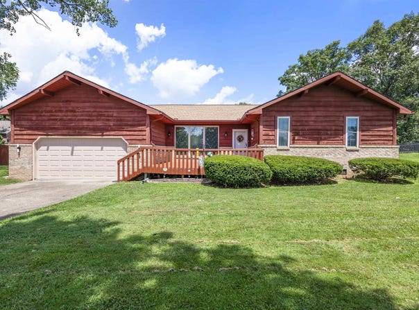 6788 Sharon Road, Newburgh, IN 47630