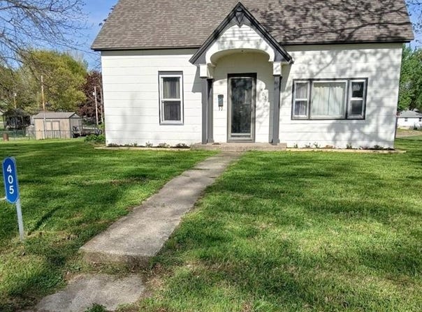 405 S Walnut Street, Plattsburg, MO 64477