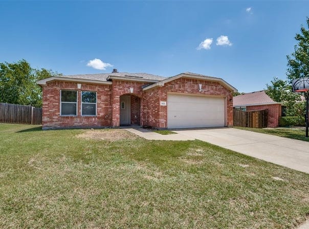 513 King Street, Cedar Hill, TX 75104