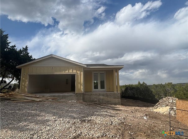 4500 Silverhill Circle, Lago Vista, TX 78645