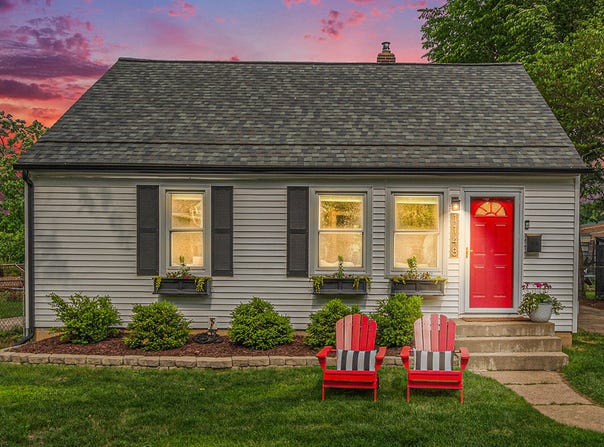 1148 Lakeside Drive SE, East Grand Rapids, MI 49506