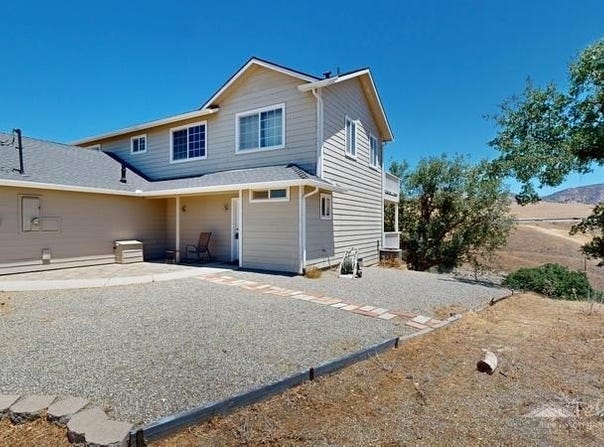 19301 Brite Valley Road, Tehachapi, CA 93561
