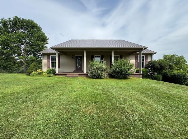 481 Lake View Road, Ewing, KY 41039