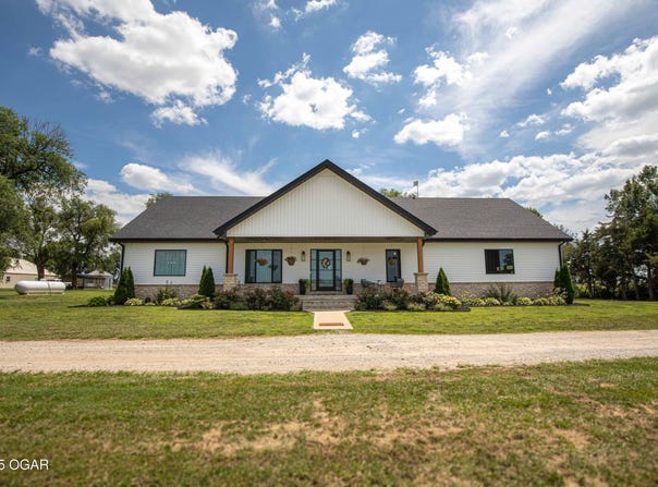 349 E Hwy 160, Lamar, MO 64759
