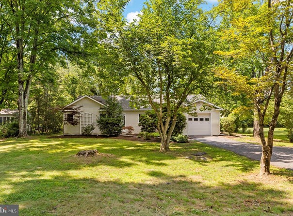 638 KINGSTON ROAD, PRINCETON, NJ 08540